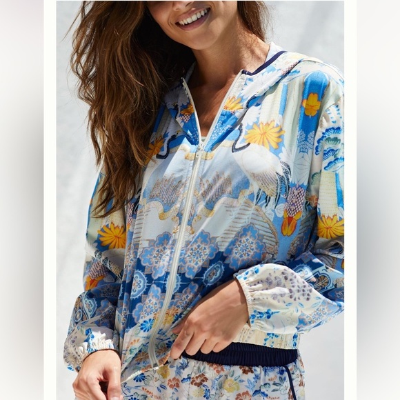 Daily Practice by Anthropologie Postcard Hooded Bomber Jacket Crane Print Sz L - Picture 3 of 16